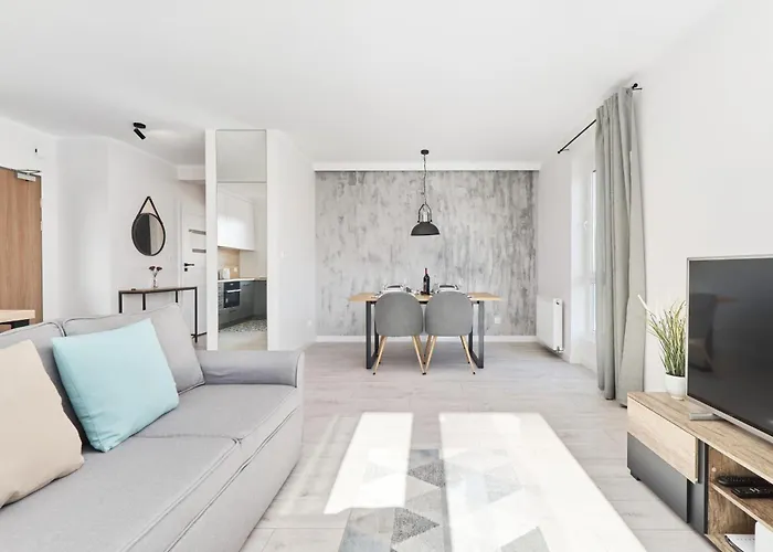 Siemianowicka With Balcony & Parking Wroclaw By Renters Apartmán *